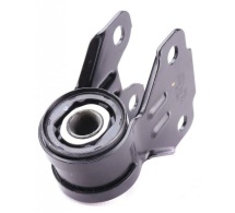 Сайлентблок важеля (переднього) Ford Focus 10-