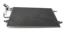 Радіатор кондиціонера VW Passat 1.6-2.8/2.5 TDI 96-05 Радіатор кондиціонера VW Passat 1.6-2.8/2.5 TDI 96-05