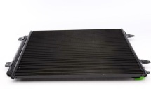 Радіатор кондиціонера (з осушувачем) VW Passat 1.4-3.6 05-16