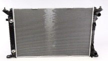 Радіатор охолодження Audi A4/A5/A6/Q3/Q5 1.4-3.0d 07- Радіатор охолодження Audi A4/A5/A6/Q3/Q5 1.4-3.0d 07-