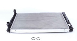 Радиатор охлаждения Audi A4/A6/VW Passat 1.6-2.8 94-08 (632x395x33) Радиатор охлаждения Audi A4/A6/VW Passat 1.6-2.8 94-08 (632x395x33)