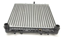 Радіатор охолодження VW Polo 01-18
