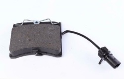 Колодки тормозные (передние) VW T4 90-03 (+датчик) Колодки тормозные (передние) VW T4 90-03 (+датчик)
