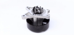 Насос воды Nissan Qashqai/X-Trail 2.0 07-13/Renault Clio/Laguna III/Megane III/Scenic III 2.0 06- Насос воды Nissan Qashqai/X-Trail 2.0 07-13/Renault Clio/Laguna III/Megane III/Scenic III 2.0 06-