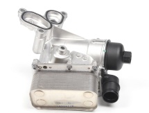 Корпус оливного фільтра (з радіатором) Renault Trafic 2.0 dCi 06- Корпус оливного фільтра (з радіатором) Renault Trafic 2.0 dCi 06-