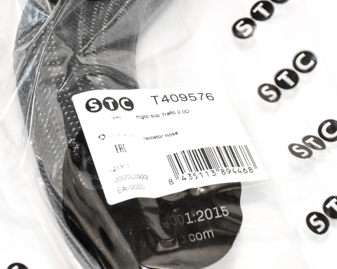 Патрубок радіатора охолодження двигуна (верхній) Renault Trafic II + Opel Vivaro A 06->11 2.0dCi