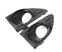 Накладки протитуманних фар переднього бампера (2 шт) Renault Logan II / Renault Sandero II Накладки протитуманних фар переднього бампера (2 шт) Renault Logan II / Renault Sandero II