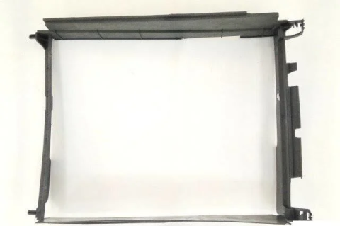 Дефлектор радіатора Renault Logan II / Sandero II