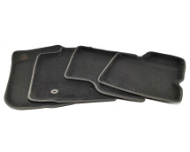 Комплект килимків передніх + задніх (текстильні) Renault Duster (4x4)