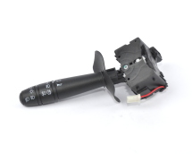 Перемикач світла фар (з функцією: для протитуманних фар + звуковий сигнал) Renault Kangoo + Nissan Kubistar 97->08 Перемикач світла фар (з функцією: для протитуманних фар + звуковий сигнал) Renault Kangoo + Nissan Kubistar 97->08