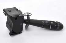 Перемикач склоочисника (з переднім та заднім омивачем + бортовий комп'ютер + датчик дощу) Renault Trafic II + Opel Vivaro A 01->14 Перемикач склоочисника (з переднім та заднім омивачем + бортовий комп'ютер + датчик дощу) Renault Trafic II + Opel Vivaro A 01->14