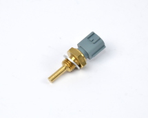 Датчик температуры охлаждающей жидкости Renault Master II/Mascott 3.0dCi 03- (2 контакта) (серый) Датчик температуры охлаждающей жидкости Renault Master II/Mascott 3.0dCi 03- (2 контакта) (серый)