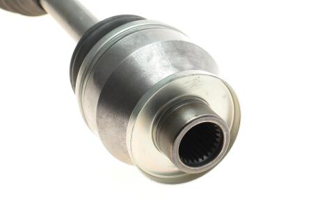 Напіввісь (передня) VW T5/T6 1.9TDI-2.5TDI 03- (L) (26x38x613) Напіввісь (передня) VW T5/T6 1.9TDI-2.5TDI 03- (L) (26x38x613)
