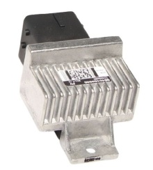 Реле свечей накала (7 контактов, без 5-го) 2.0dCi + 2.5dCi (146л.с.) / 2.5dCi (146л.с.) / 1.5dCi Renault Trafic II 06->14 Реле свечей накала (7 контактов, без 5-го) 2.0dCi + 2.5dCi (146л.с.) / 2.5dCi (146л.с.) / 1.5dCi Renault Trafic II 06->14