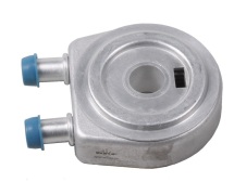 Радіатор оливний Renault Trafic 1.9dCi 01- (теплообмінник) Радіатор оливний Renault Trafic 1.9dCi 01- (теплообмінник)