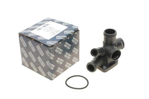 Фланець системи охолодження VW Golf III/IV/Passat 88-02 Фланець системи охолодження VW Golf III/IV/Passat 88-02