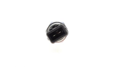 Датчик увімкнення заднього ходу VW T4 -03/Caddy II 95-04 (M12x1.5)