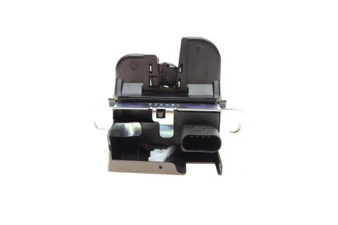Замок кришки багажника VW Golf 08-12