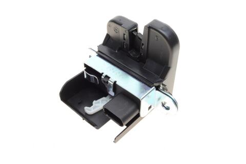 Замок кришки багажника VW Golf 08-12