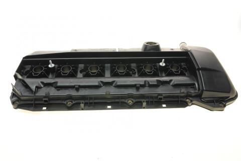 Крышка клапанов BMW 3 (E46)/5 (E39/E60) 3.0 04-11 (M54)