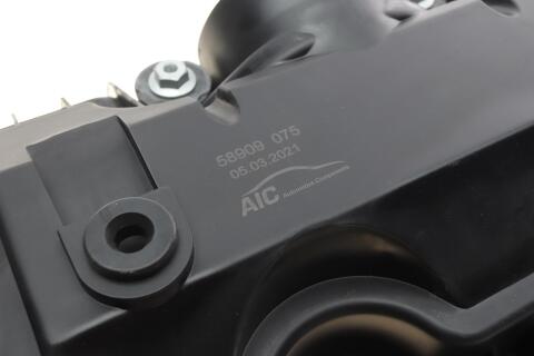 Кришка клапанів BMW 5 (E60)/X5 (E53/E70) 3.6-4.8 01-08 (N62) (5-8 циліндр)