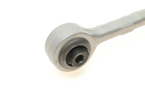 Важіль підвіски (передній/знизу/ззаду) (L) BMW 1 (F20/F21)/2 (F22/F87)/3 (F30/F31/F34/F80)/4(F36) 11-