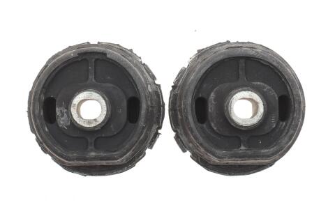 Сайлентблок балки (задней/спереди) MB (W210) 95-03 (к-кт 2шт) (3558) Сайлентблок балки (задней/спереди) MB (W210) 95-03 (к-кт 2шт) (3558)