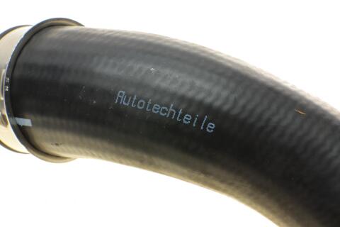 Патрубок інтеркулера MB (W204) 2.2CDI 07-14 (R) Патрубок інтеркулера MB (W204) 2.2CDI 07-14 (R)