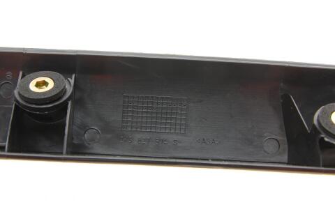 Планка дверей (задній) VW Caddy 03- (підсвітка номера) (8270.03)