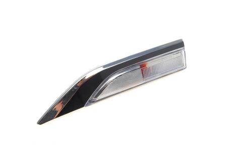 Повторювач повороту на крило VW T6 15- (R)