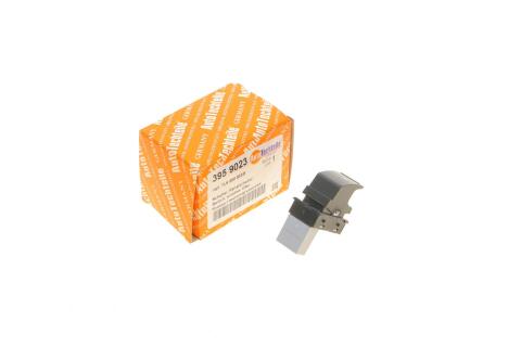 Кнопка стеклоподъемника (R) VW Caddy 03- (9590.23)