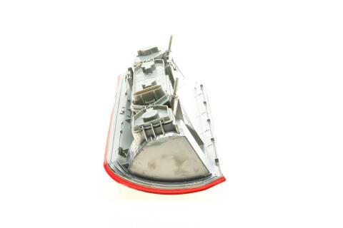 Ліхтар задній Ford Connect 09- (R)