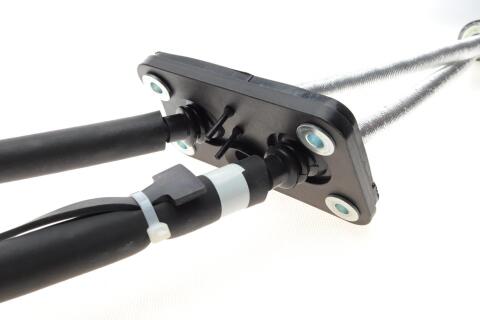 Трос кулисы Citroen Jumper/Peugeot Boxer 2.2D 06- (1115+1048мм) Трос кулисы Citroen Jumper/Peugeot Boxer 2.2D 06- (1115+1048мм)