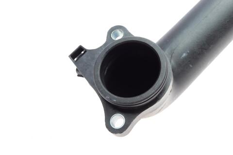Патрубок інтеркулера Fiat Doblo 1.6/2.0 D Multijet 09- Патрубок інтеркулера Fiat Doblo 1.6/2.0 D Multijet 09-
