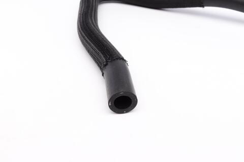 Патрубок пічки Citroen Berlingo/ Peugeot Partner 2.0 HDI 96-07 Патрубок пічки Citroen Berlingo/ Peugeot Partner 2.0 HDI 96-07