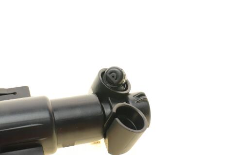 Форсунка омивача скла BMW 5 (F10) 09-16 (R) Форсунка омивача скла BMW 5 (F10) 09-16 (R)