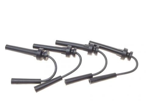 Проводи запалювання Chrysler PT Cruiser/ Voyager 2.0-2.4 00-10 (к-кт)