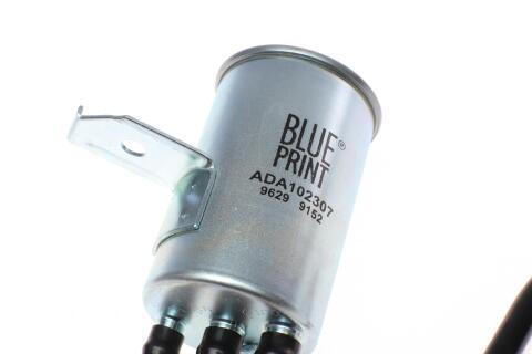 Фильтр топливный Chrysler Voyager/Grand Voyager 2.0-3.8 95-01