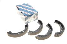 Колодки тормозные (задние) Land Rover Freelander 2.0/2.2/3.2 06-14 (барабанные) (185х30) Колодки тормозные (задние) Land Rover Freelander 2.0/2.2/3.2 06-14 (барабанные) (185х30)