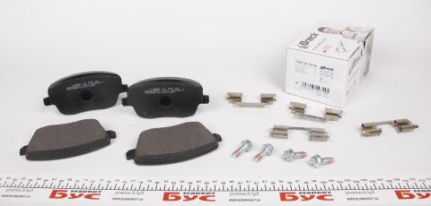 Колодки гальмівні (передні) Skoda Fabia/VW Polo 1.8GTI/1.9TDI/2.0 02-