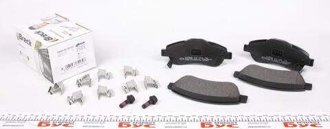 Колодки гальмівні (передні) Honda CR-V 07- (Bosch) Колодки гальмівні (передні) Honda CR-V 07- (Bosch)