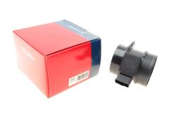 Витратомір повітря Citroen C5/Peugeot 406/607 2.2 HDi 00- Витратомір повітря Citroen C5/Peugeot 406/607 2.2 HDi 00-