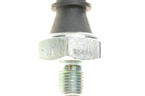 Датчик тиску оливи Opel Astra H/Vectra C/Corsa D 1.7-3.0 6V CDTi 05- (M10x1) (0.2 bar)