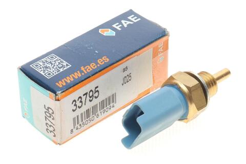 Датчик температури охолоджуючої рідини Citroen Berlingo/Jumper 1.1/2.0HDi 00- (3 конт.) (M12x1.5) Датчик температури охолоджуючої рідини Citroen Berlingo/Jumper 1.1/2.0HDi 00- (3 конт.) (M12x1.5)