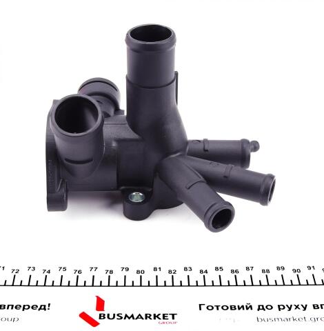 Фланец системы охлаждения VW Golf/Jetta 1.4/1.6i 91-99 Фланец системы охлаждения VW Golf/Jetta 1.4/1.6i 91-99