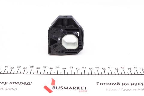 Кронштейн радиатора верхний VW Caddy 1.4i/1.6i/2.0SDI 03-