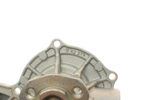 Насос воды Audi/Seat/VW 1.3/1.4/1.6/D/TD/1.7/D/1.8/GT/GTE/1.9/D/TD/TDI/SDI/2.0/E 75-04 (B/B)(6 лоп)