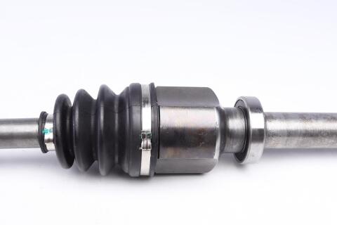 Піввісь Renault Kangoo 1.5 dCi 05- (R) (23x26x866x44T) (+ABS)