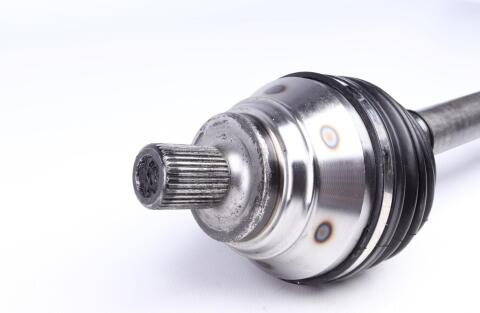 Піввісь VW Caddy III 1.6/1.9 TDI 05-15 (L) (36x515) Піввісь VW Caddy III 1.6/1.9 TDI 05-15 (L) (36x515)