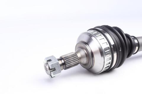 Полуось Citroen Berlingo/Peugeot Partner 1.8/1.9D 96-11 (L) (24x25х597x29T) (+ABS)